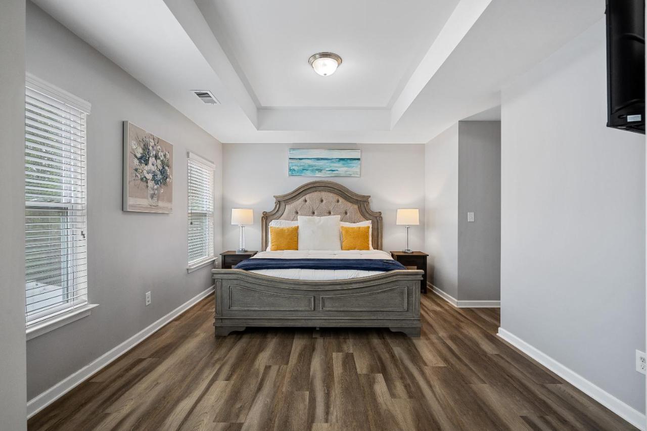 Stylish 4B 3B -King Bed- Jacuzzi Charlotte Exterior foto