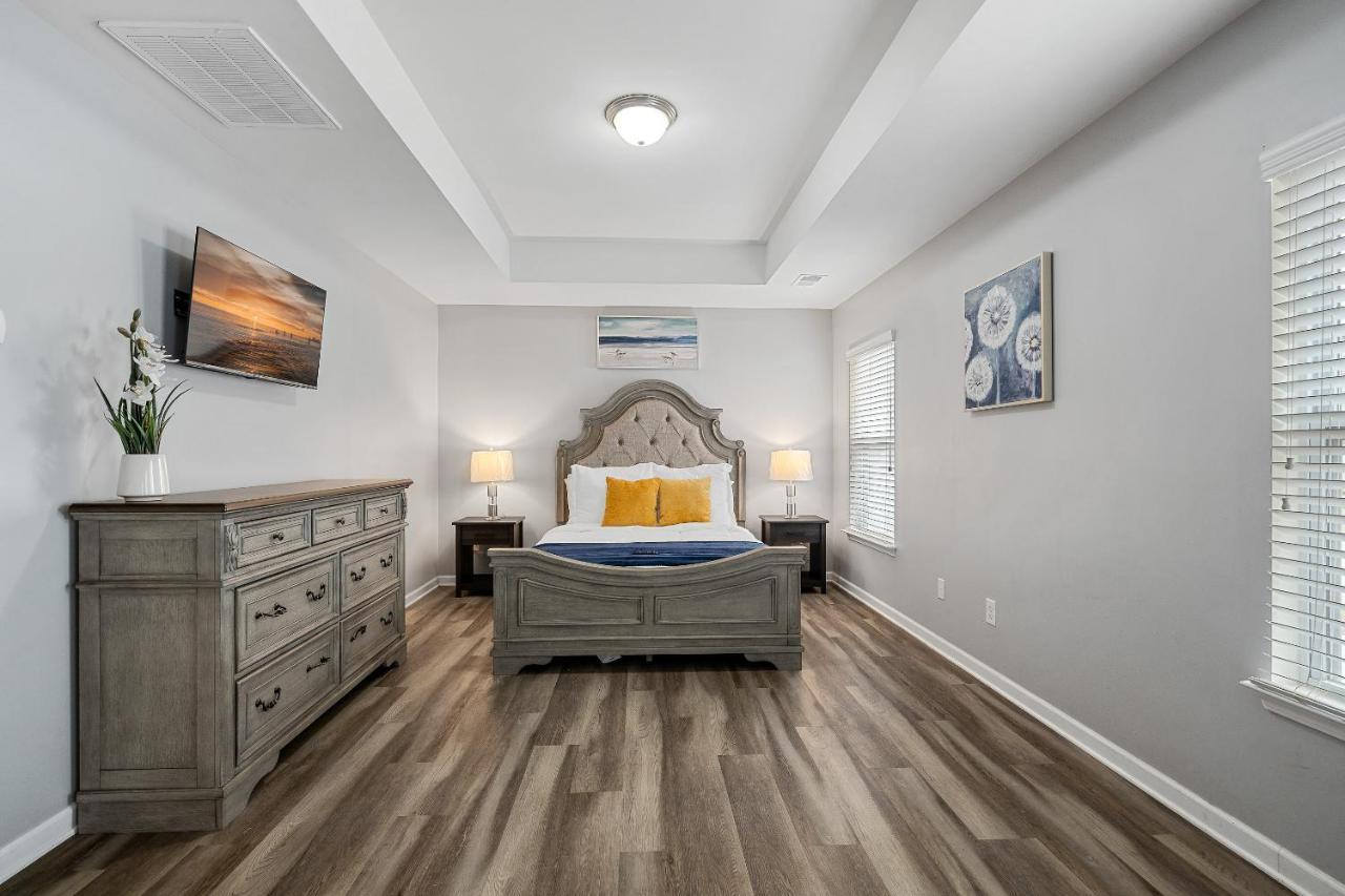 Stylish 4B 3B -King Bed- Jacuzzi Charlotte Exterior foto